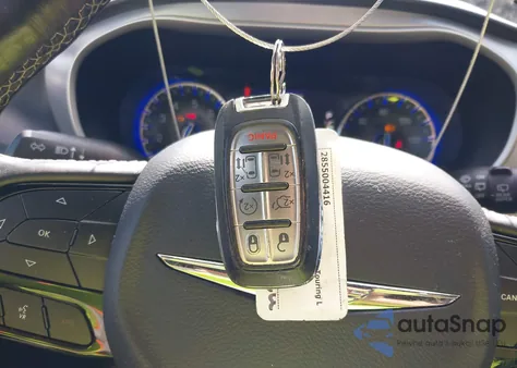 2020 Chrysler Pacifica Touring L z USA, uszkodzony, nr VIN 2C4RC1BG4LR247756